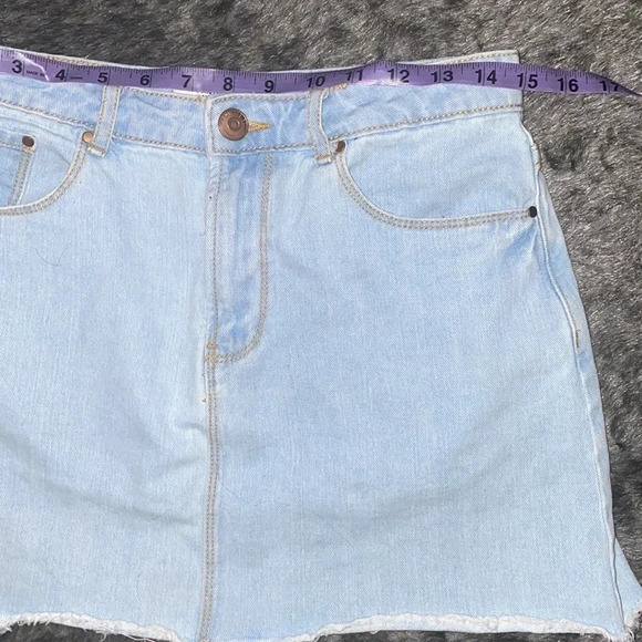 Forever 21 blue loose hem denim jeans mini skirt Sz  28 - Picture 5 of 9